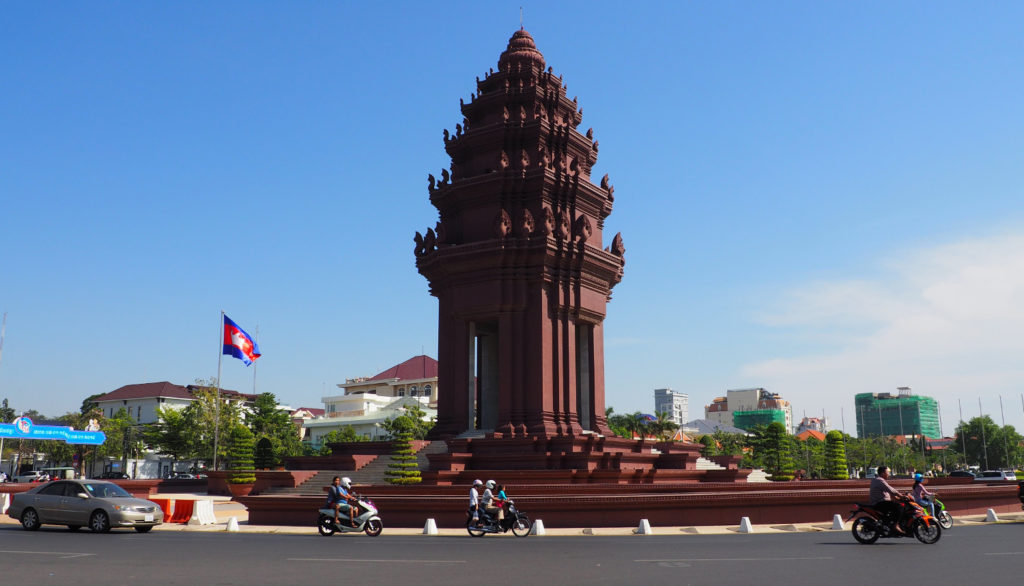 Independence Monument Phnom Penh