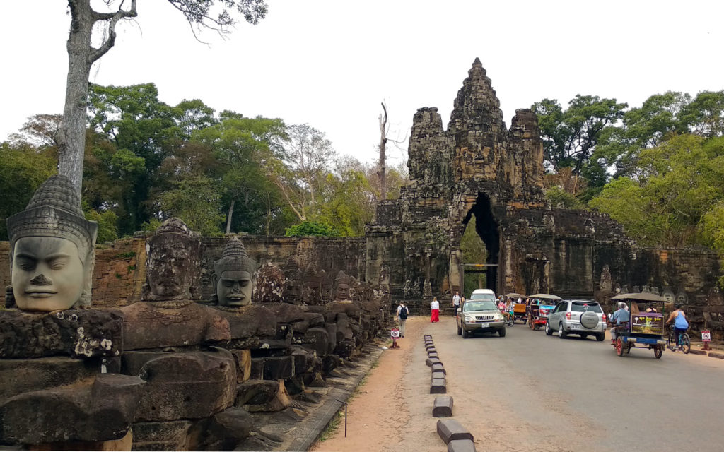 Angkor-Thom-Brücke-am-Eingang