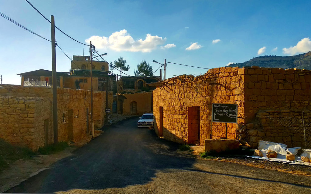 Straße in Dana