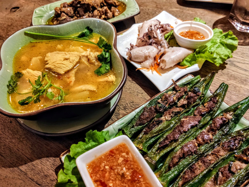 Food at Jana Mon Ethnic Cuisine